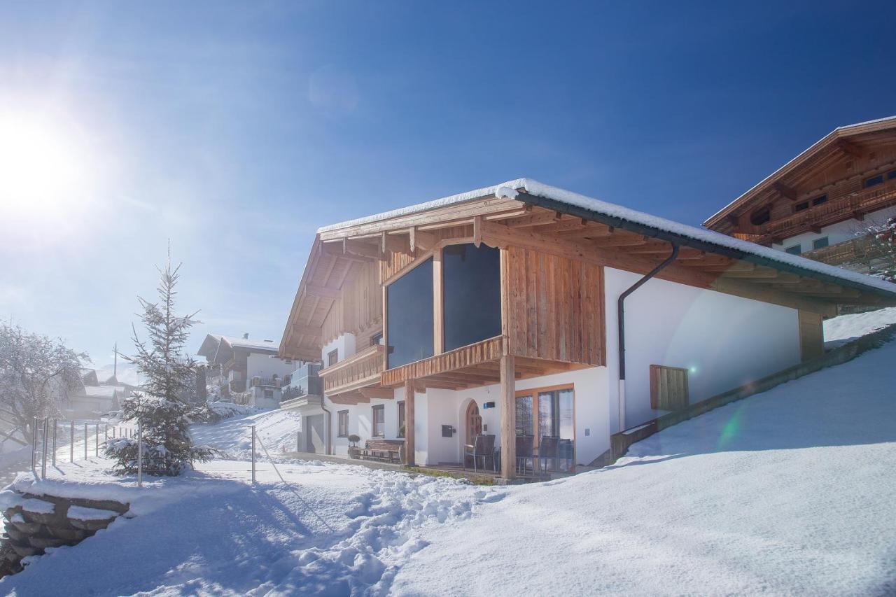 "Chalet Bergzeit" Ferienhaus Mit Sauna & Wellness Fuegenberg Exterior photo