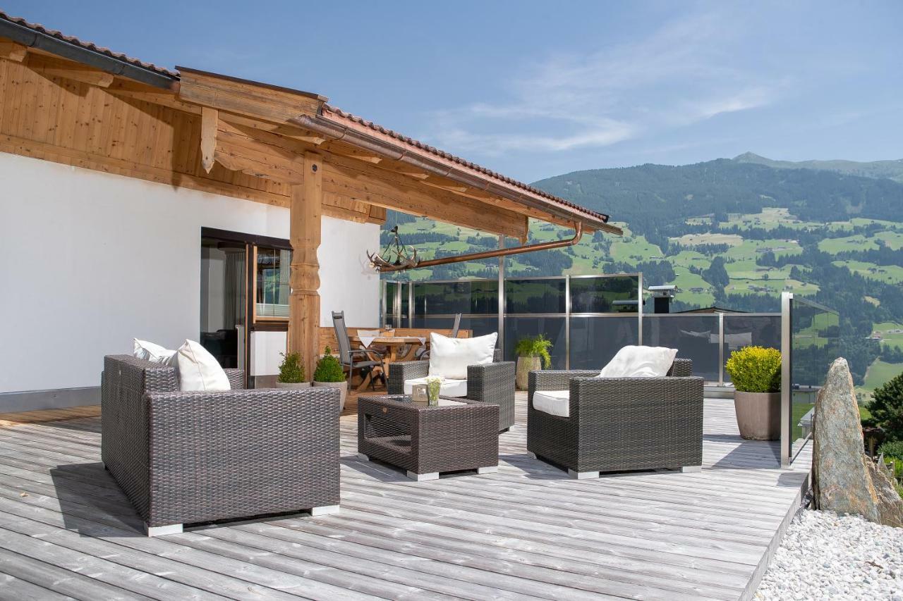 "Chalet Bergzeit" Ferienhaus Mit Sauna & Wellness Fuegenberg Exterior photo
