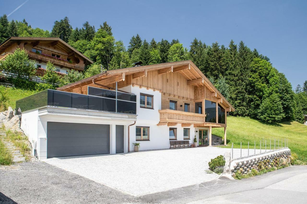 "Chalet Bergzeit" Ferienhaus Mit Sauna & Wellness Fuegenberg Exterior photo